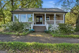 121 E Baldwin St, Milledgeville, GA 31061 - Photo 1