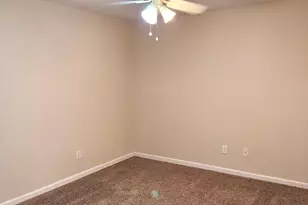 412 Lawnwood Ct, Kingsland, GA 31548 - Photo 11