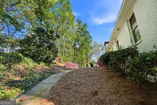 957 Richmond Hill Dr, Marietta, GA 30068 - Photo 35