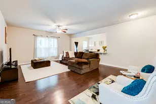 248 Hardy Water Dr, Lawrenceville, GA 30045 - Photo 3