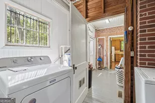 131 E Baldwin St, Milledgeville, GA 31061 - Photo 27