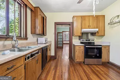 131 E Baldwin Street, Milledgeville, GA 31061 - Photo 17