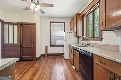 131 E Baldwin Street, Milledgeville, GA 31061 - Photo 13