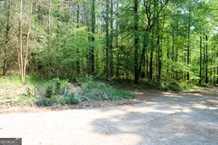 895 Waterview Dr, Lagrange, GA 30240 - Photo 9