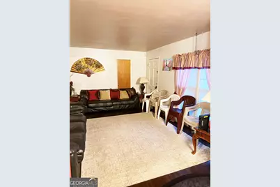 6112 Lynwood Dr, Forest Park, GA 30297 - Photo 5