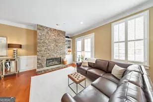 1043 Emory Parc Pl, Decatur, GA 30033 - Photo 3