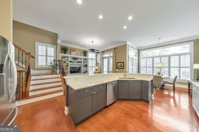 1043 Emory Parc Place, Decatur, GA 30033 - Photo 13