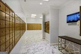 2870 Pharr Ct S, Atlanta, GA 30305 - Photo 27