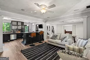 10968 Highridge Ct, Hampton, GA 30228 - Photo 7