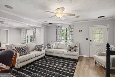 10968 Highridge Court, Hampton, GA 30228 - Photo 5