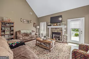 386 Sterling Meadows Ct, Demorest, GA 30535 - Photo 7