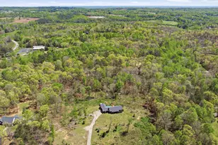 4196 Mud Creek Rd, Cornelia, GA 30531 - Photo 35