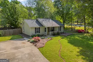 40 Mimosa St, Winder, GA 30680 - Photo 11