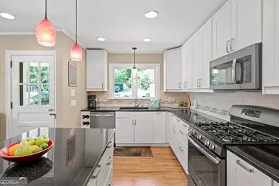 228 Parkway Drive, Athens, GA 30606 - Photo 13