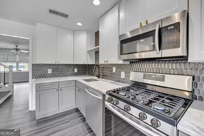 3135 Buford Highway NE, Atlanta, GA 30329 - Photo 13
