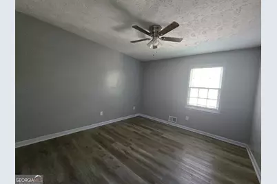 6577 Ardmoor Dr, Jonesboro, GA 30236 - Photo 7