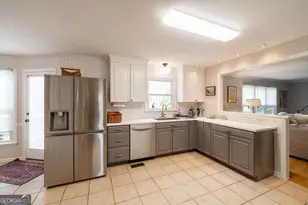 121 Ashbrook Dr, Athens, GA 30605 - Photo 5