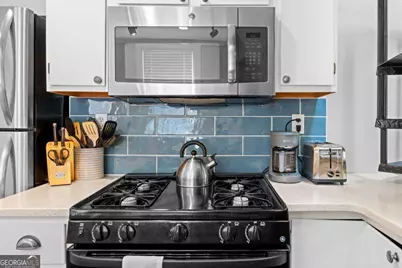 302 Murray Hill Avenue NE, Atlanta, GA 30317 - Photo 11