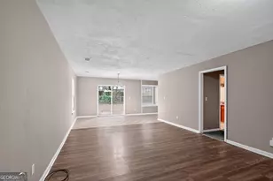 2729 Caribou Courts, Morrow, GA 30260 - Photo 5