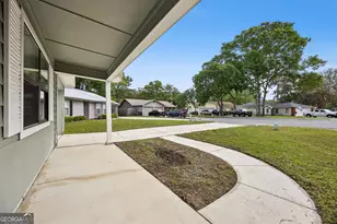 227 Cypress Dr, Kingsland, GA 31548 - Photo 7