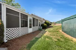 2987 Bentley Park Cir, Gainesville, GA 30504 - Photo 23