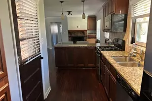 4190 Smithfield Dr, Tucker, GA 30084 - Photo 7