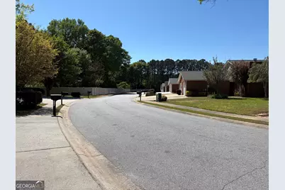 300 Wilbanks Drive, Fayetteville, GA 30215 - Photo 5