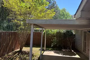 300 Wilbanks Dr, Fayetteville, GA 30215 - Photo 3