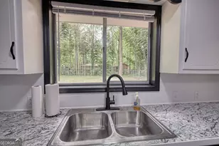 555 Joy St, Jackson, GA 30233 - Photo 23