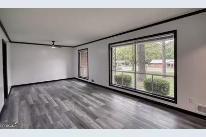 555 Joy Street, Jackson, GA 30233 - Photo 9