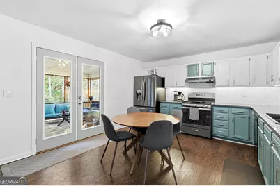 4845 Meadow Overlook Drive, Cumming, GA 30040 - Photo 13