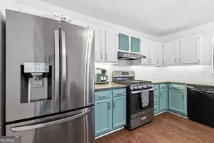 4845 Meadow Overlook Dr, Cumming, GA 30040 - Photo 11