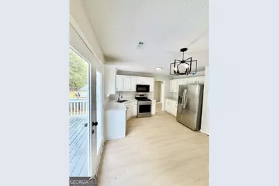 79 Kingsbrook Circle, Newnan, GA 30265 - Photo 13