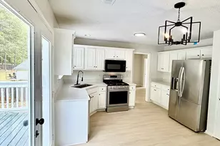 79 Kingsbrook Cir, Newnan, GA 30265 - Photo 13