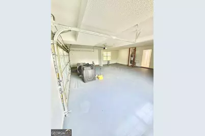 79 Kingsbrook Circle, Newnan, GA 30265 - Photo 5