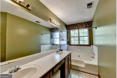 2154 Crystal Lake Drive, Lawrenceville, GA 30044 - Photo 45