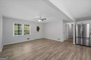 641 Amber Pl SW, Marietta, GA 30060 - Photo 7