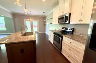 263 Country Walk Cir, Brunswick, GA 31525 - Photo 17