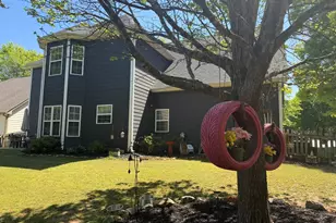 14 Camden Village Dr, Newnan, GA 30265 - Photo 5