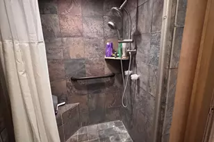 2401 W Elm St, Wrightsville, GA 31096 - Photo 31