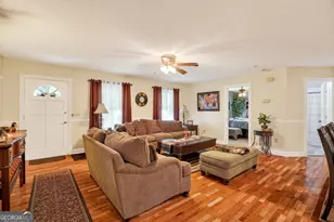 227 Shady Ln, Williamson, GA 30292 - Photo 11