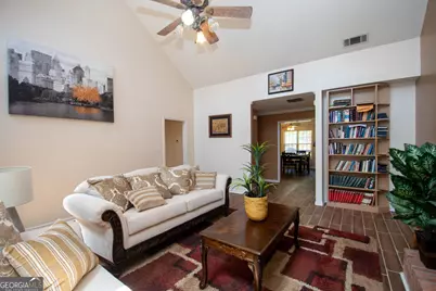 105 Applewood Way, Fayetteville, GA 30215 - Photo 5
