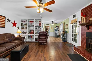 201 &amp 203 Alton Dr, Lagrange, GA 30241 - Photo 15