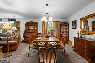 201 &amp 203 Alton Dr, Lagrange, GA 30241 - Photo 9