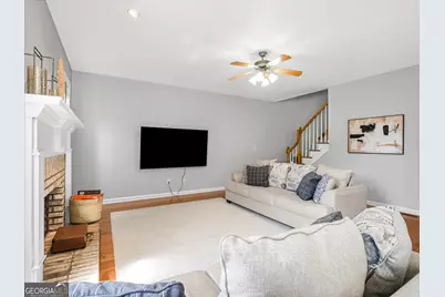 3337 Hinsdale Lane, Buford, GA 30519 - Photo 17