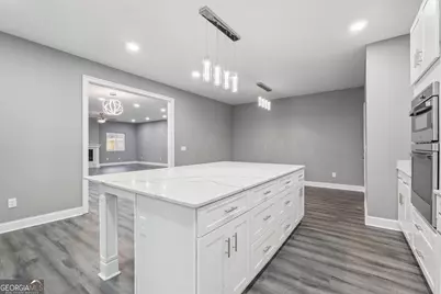 401 S Gordon SW, Mableton, GA 30126 - Photo 7