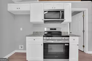 6417 Honeysuckle Ln, Gainesville, GA 30506 - Photo 15