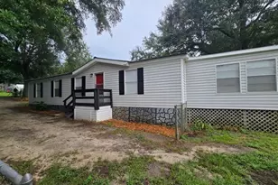 2826 Lakeview Dr, Donalsonville, GA 39845 - Photo 1