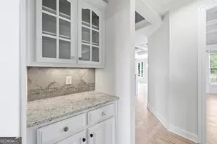 2537 Monta Vista Way, Hoschton, GA 30548 - Photo 13