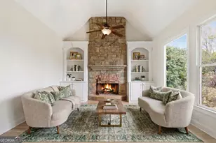 2537 Monta Vista Way, Hoschton, GA 30548 - Photo 5